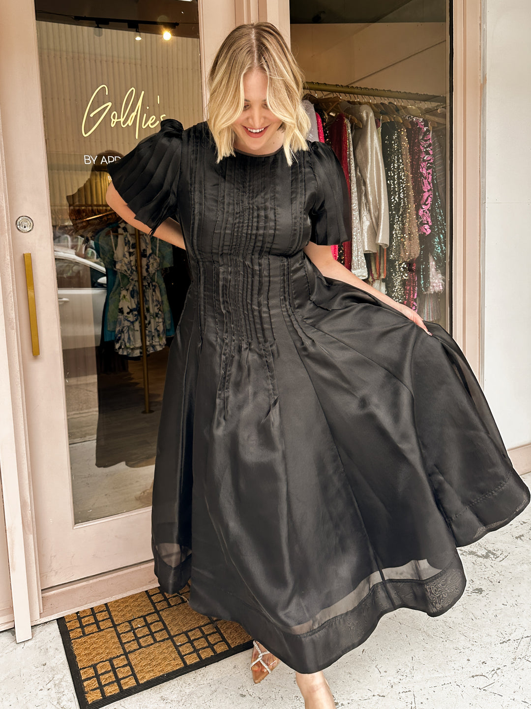 Aje - Nova Pleated Midi Dress Black (Size 16) – Goldie's