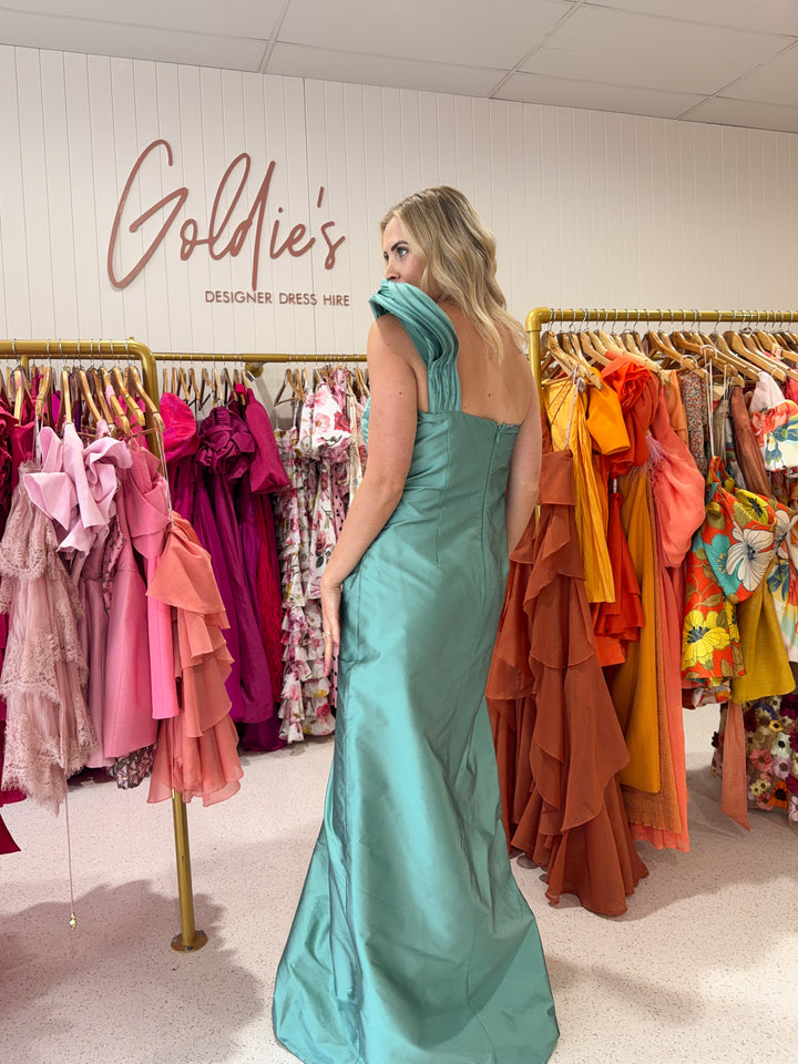 Tarik Ediz - Elbise Gown (Size 16)