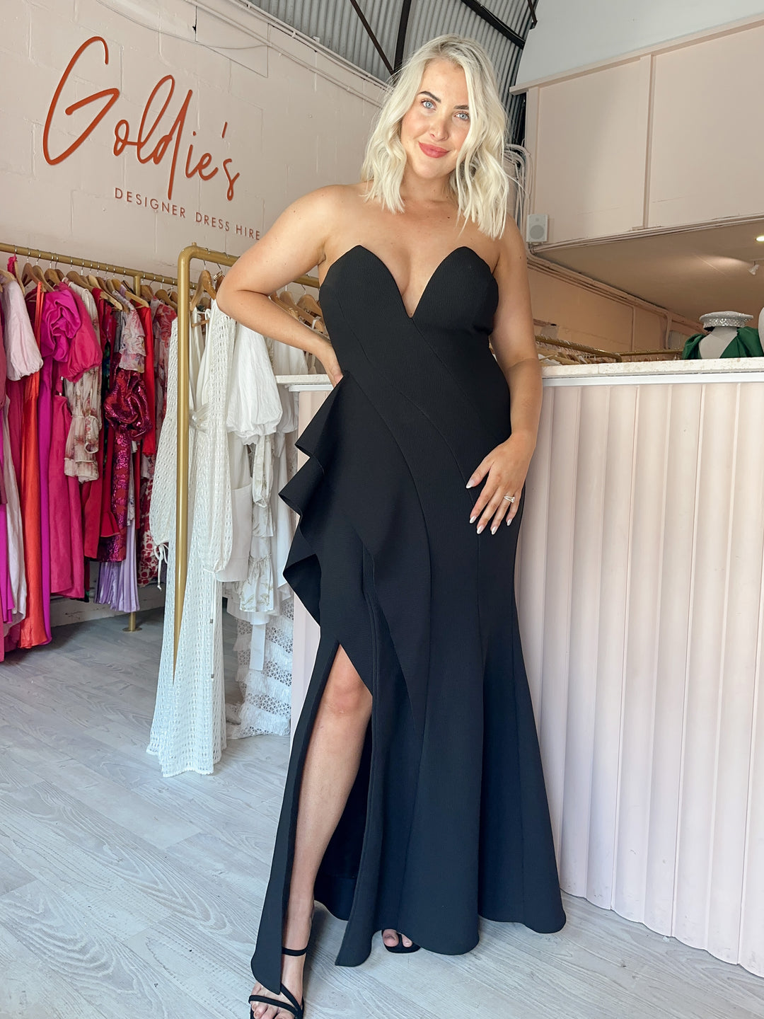 Sheike - V Neck Maxi Dress (Size 16) Goldie's - Designer Dress Hire Sheike - V Neck Maxi Dress (Size 16) Goldie's - Designer Dress Hire