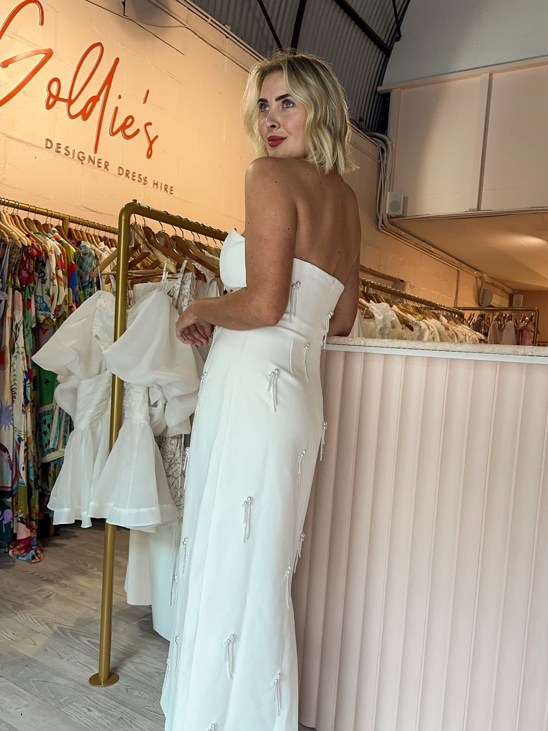 Odd Muse - Ultimate Muse Embellished Midi Dress White (Large) Goldie's - Designer Dress Hire Odd Muse - Ultimate Muse Embellished Midi Dress White (Large) Goldie's - Designer Dress Hire