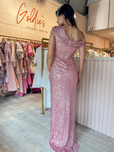 Load image into Gallery viewer, Marian Rahme - Aphrodite Gown (Size 6/8)