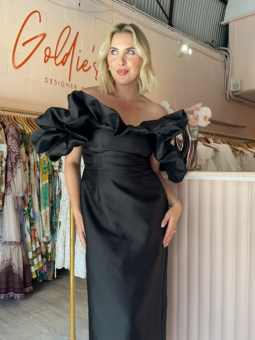 Alemais - Suzi Off Shoulder Midi Black (Size 12) – Goldie's