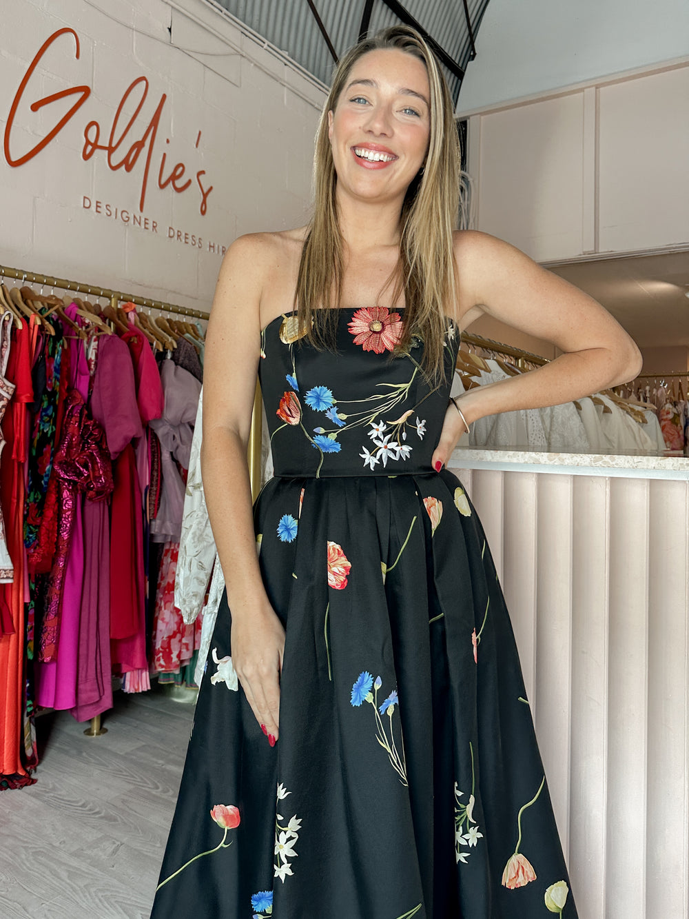 Leo and Lin - The Fields Embroidered Bustier Midi Black (Size 10) Goldie's - Designer Dress Hire Leo and Lin - The Fields Embroidered Bustier Midi Black (Size 10) Goldie's - Designer Dress Hire