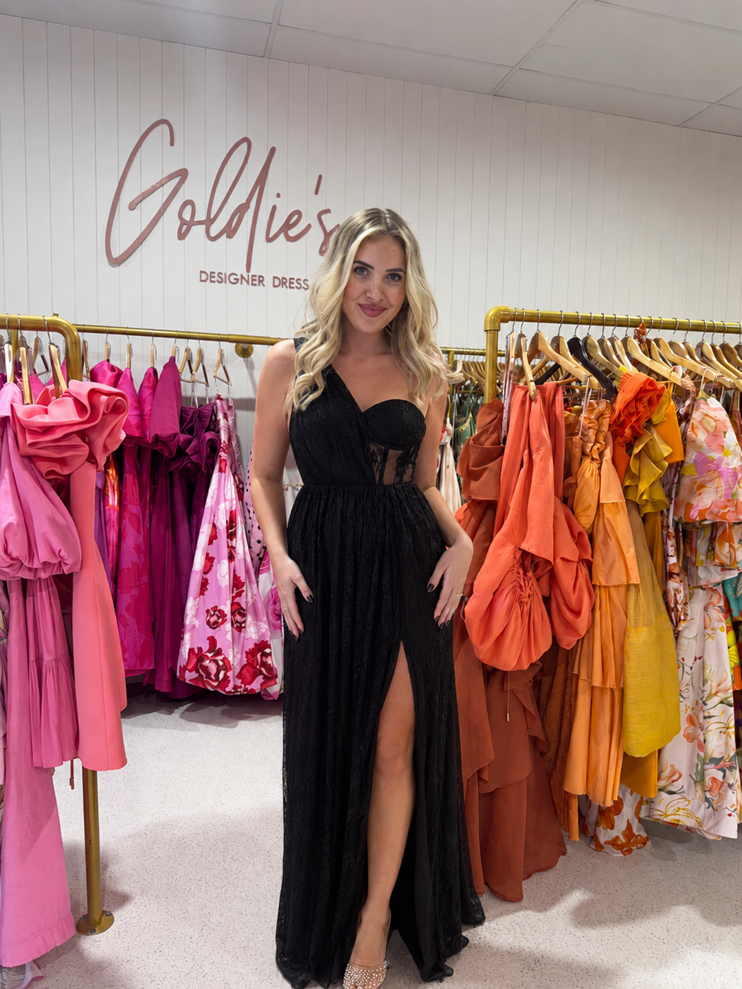 Alamour - Anthea Lace One Shoulder Gown (Large)