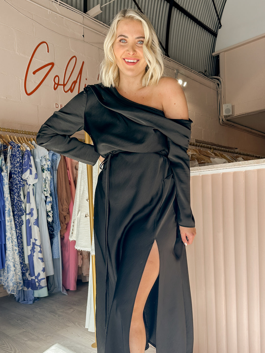 Mossman - Two Souls Midi Dress (Size 14-16) Goldie's - Designer Dress Hire Mossman - Two Souls Midi Dress (Size 14-16) Goldie's - Designer Dress Hire