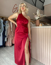 Load image into Gallery viewer, Elle Zeitoune - Eliana Wine Dress (Size 12)