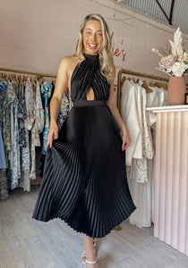 Lidee - Renaissance Dress Black (Size 6)