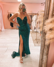 Load image into Gallery viewer, Tina Holly - Emerald Green Strapless Sequin Gown (Size 10/12)