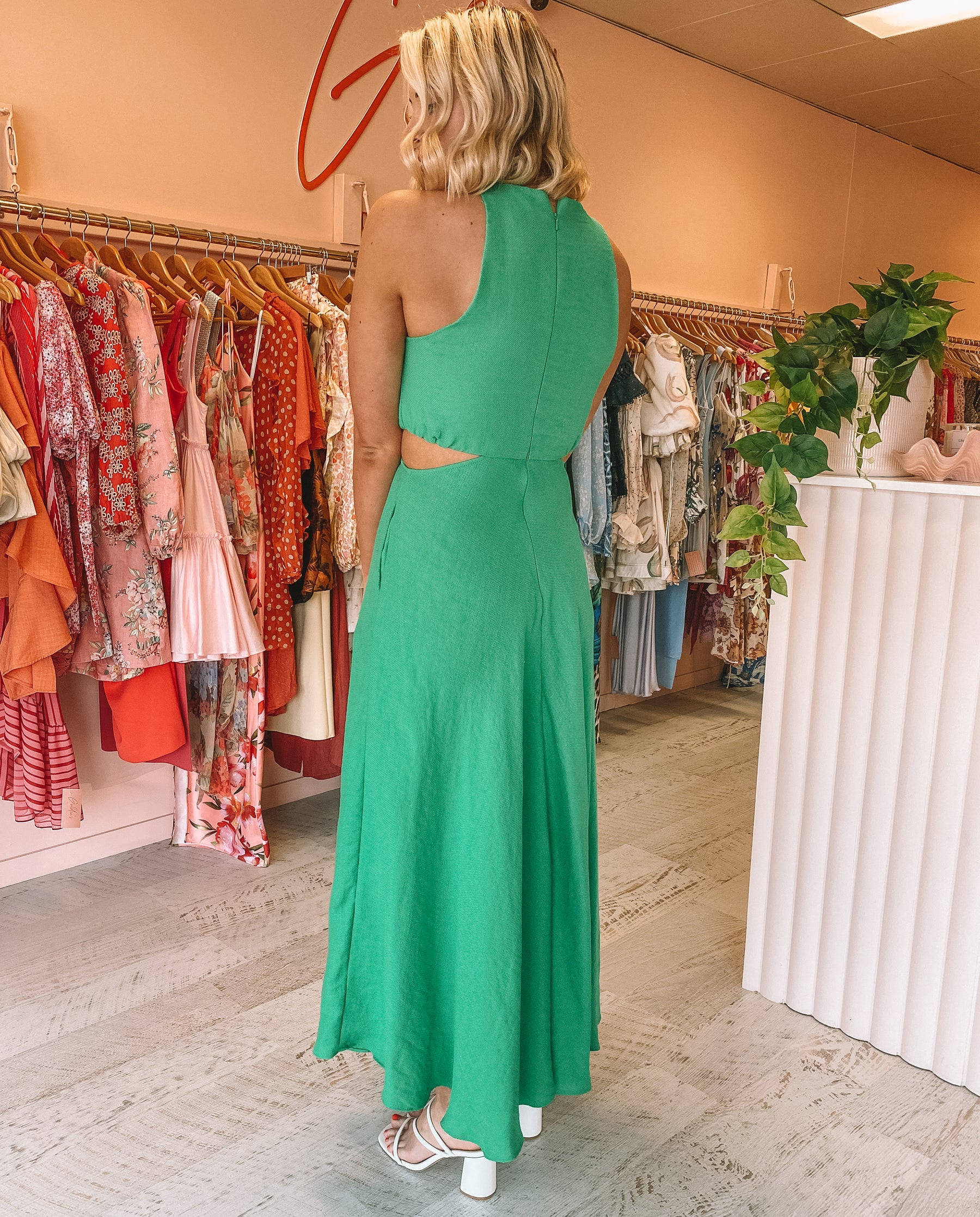 Sheike - Gallery Dress (Size 10/12) Goldie's - Designer Dress Hire Sheike - Gallery Dress (Size 10/12) Goldie's - Designer Dress Hire